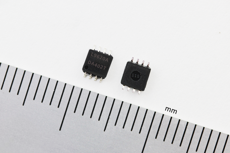 VSP-8-AF (2.8 × 2.9 × 1.2 mm)